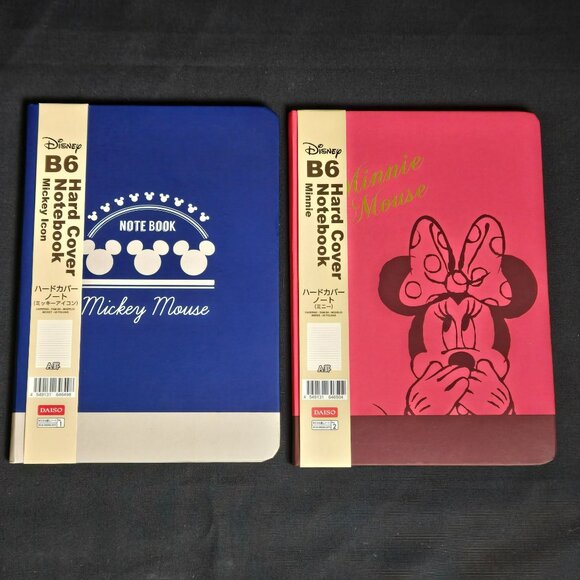 DAISO Japan Disney Mickey & Minnie Mouse Hard Cover Notebook B6 Red Blue 70pgs - Picture 1 of 7